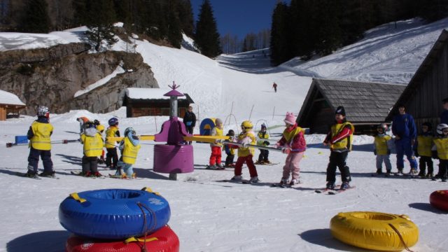 Children's ski course