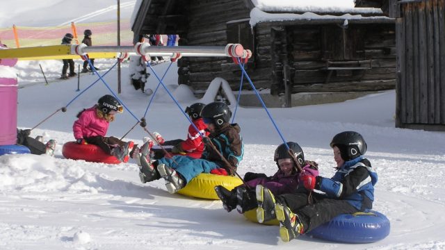 Children’s ski course